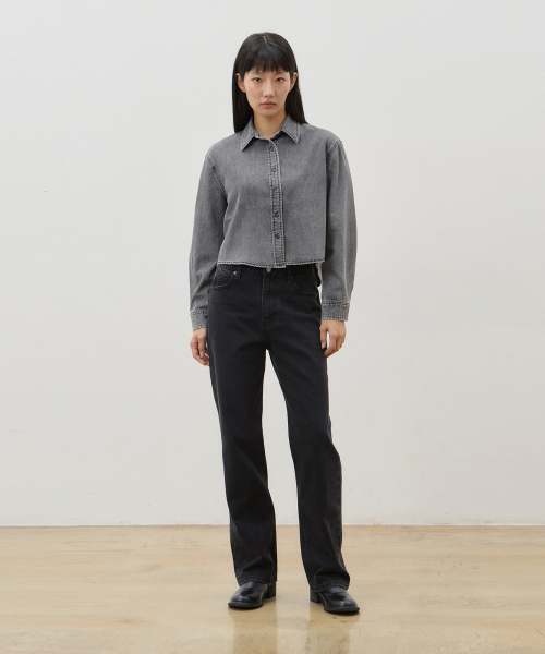 RYUL+WAI（リュルアンドワイ）の「デニム ロング ストレートfitパンツ ブラック F6（デニムパンツ・レディース・その他・SMALL/MEDIUM）」の3枚目の写真