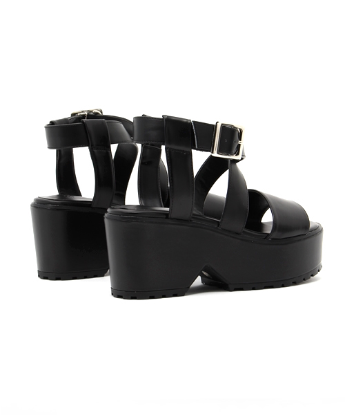 SLY（スライ）の「CROSS PLATFORM SANDAL（サンダル・レディース・ベージュ/ブラック/ホワイト・LARGE/SMALL/MEDIUM）」の6枚目の写真