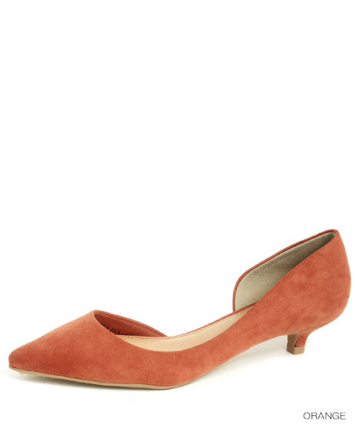 RANDA(ランダ)の「ポインテッドトゥローヒールパンプス(パンプス・レディース・ブラック/パイソン/キャメル/グレー/グリーン/ブラック系その他/ワイン/ベージュ/ブルー系その他/イエロー/アイボリー/オレンジ/ブラック系その他2/ピンク・23.5/22/24.5/22.5/24/25.5/25/23)」の13枚目の写真