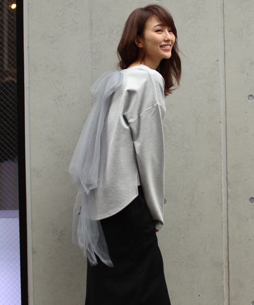 MICOAMERI(ミコアメリ)の「ルーズシルエットバックチュールtee(Tシャツ/カットソー・レディース・グレー/ブラック/ホワイト・FREE)」の3枚目の写真