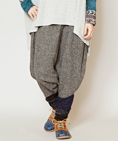 チャイハネ（チャイハネ）の「【チャイハネ】yul バルーンシルエット変形パンツ（その他パンツ・レディース・ブラック/グレー/キャメル/レッド/ブルー/ブラック系その他・FREE）」の2枚目の写真