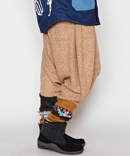 チャイハネ（チャイハネ）の「【チャイハネ】yul バルーンシルエット変形パンツ（その他パンツ・レディース・ブラック/グレー/キャメル/レッド/ブルー/ブラック系その他・FREE）」の11枚目の写真