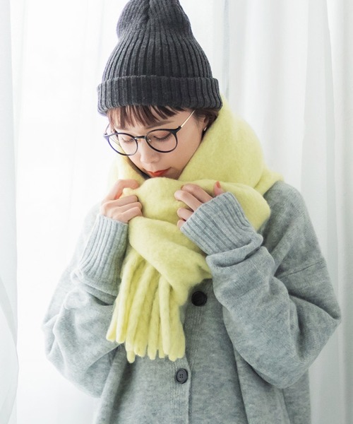 coca(coca)(コカ)の「ふわふわ起毛ロング丈マフラー(マフラー・レディース・グレー/ホワイト/ベージュ/ブラウン/アイボリー/グリーン/ブラック/グレー系その他/イエロー・ONE SIZE)」の9枚目の写真