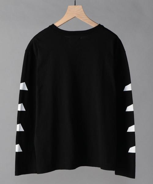 BEAUTY&YOUTH UNITED ARROWS（ビューティーアンドユースユナイテッドアローズ）の「【別注】 ＜SALVAGE PUBLIC＞ LS PRINT T/Tシャツ ◆（Tシャツ/カットソー・メンズ・ホワイト/ブラック・LARGE/SMALL/MEDIUM）」の4枚目の写真