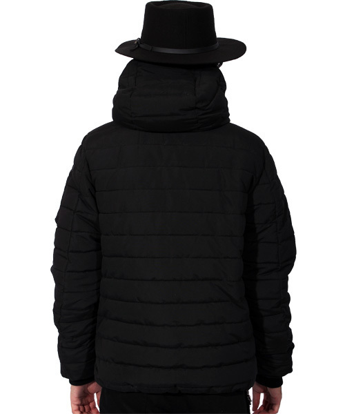 8(eight)(エイト)の「中綿 ジャケット ブルゾン フード付き (ダウンジャケット/コート・メンズ・ブラック/ベージュ/カーキ・MEDIUM/LARGE)」の8枚目の写真