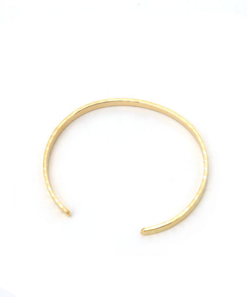 colleca la(コレカラ)の「槌目の細バングル(バングル/リストバンド・レディース・シルバー/ゴールド・FREE)」の9枚目の写真