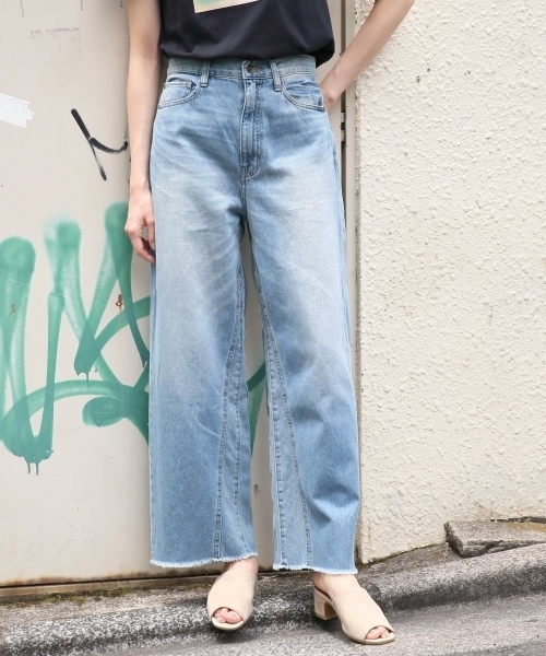 LEPSIM（レプシィム）の「キリカエカラーワイドデニムパンツ　775979（デニムパンツ・レディース・ネイビー/ピンク/キナリ/ライトブルー・LARGE/MEDIUM/SMALL）」の3枚目の写真