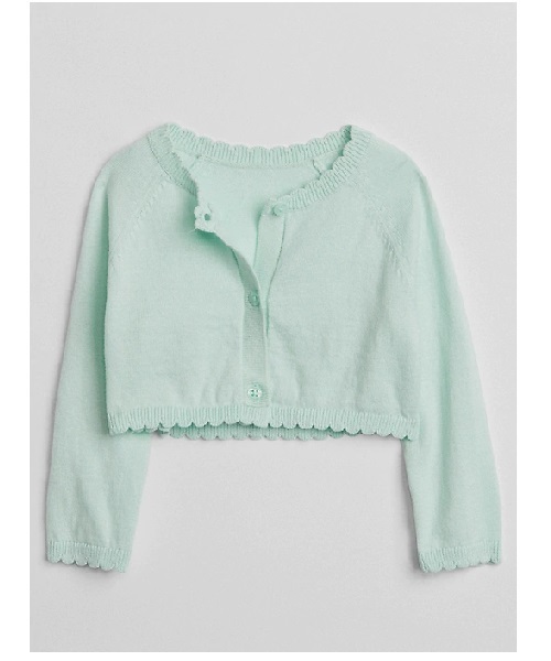 GAP（ギャップ）の「Gap スカラップヘム クロップドカーディガン（ニット/セーター・キッズ・ホワイト/グレー/ライトピンク/ライトイエロー/ミント・50cm/60cm/70cm/80ｃｍ/90cm）」の4枚目の写真