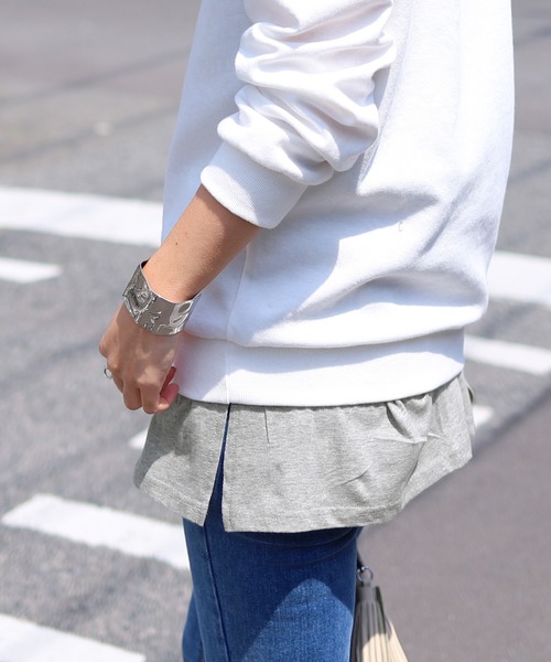 reca（レカ）の「スリット入りレイヤードTシャツ（Tシャツ/カットソー・レディース・ホワイト/グレー/ブラック/ホワイト系その他・FREE）」の4枚目の写真