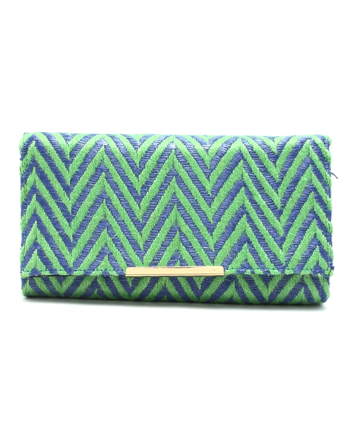 ROSE BUD（ローズバッド）の「【MORE掲載】(LL ACCESSORIES) B1356A ZIGZAG CLUTCH BAG（クラッチバッグ・レディース・ベージュ系その他/グリーン系その他・ONE SIZE）」の2枚目の写真