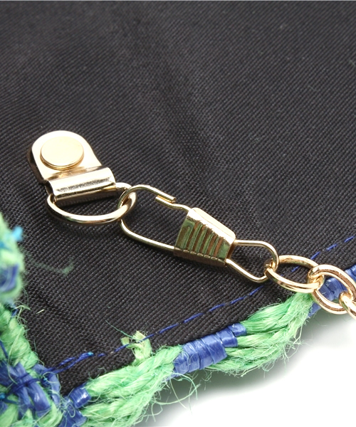 ROSE BUD（ローズバッド）の「【MORE掲載】(LL ACCESSORIES) B1356A ZIGZAG CLUTCH BAG（クラッチバッグ・レディース・ベージュ系その他/グリーン系その他・ONE SIZE）」の4枚目の写真