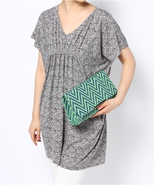ROSE BUD（ローズバッド）の「【MORE掲載】(LL ACCESSORIES) B1356A ZIGZAG CLUTCH BAG（クラッチバッグ・レディース・ベージュ系その他/グリーン系その他・ONE SIZE）」の9枚目の写真
