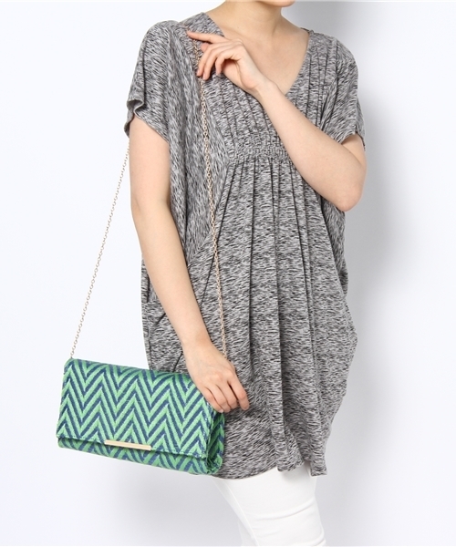 ROSE BUD（ローズバッド）の「【MORE掲載】(LL ACCESSORIES) B1356A ZIGZAG CLUTCH BAG（クラッチバッグ・レディース・ベージュ系その他/グリーン系その他・ONE SIZE）」の8枚目の写真