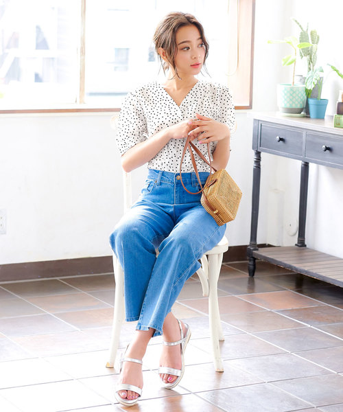 KOBE LETTUCE（コウベレタス）の「ドット柄Vネック半袖ブラウス（シャツ/ブラウス・レディース・ブラック/レッド/オフホワイト・FREE）」の8枚目の写真