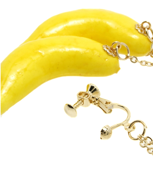 WEGO（ウィゴー）の「WEGO/バナナイヤリング（イヤリング・レディース・イエロー・FREE）」の2枚目の写真
