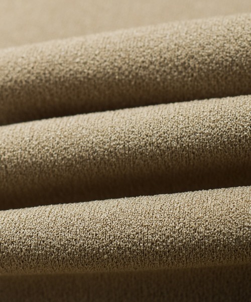 B.I.D.（ビーアイディー）の「梨地BIGポロシャツ（シャツ/ブラウス・レディース・ブラウン/チャコールグレー/ブラック/グレイッシュベージュ・FREE）」の12枚目の写真