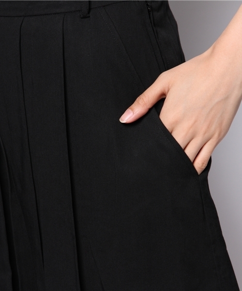 Kastane（カスタネ）の「【Kastane】ショート丈タックキュロット無地（その他パンツ・レディース・ブラウン/ブラック・FREE）」の7枚目の写真