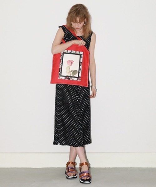 Casselini(キャセリーニ)の「【直営店限定】Casselini(キャセリーニ)ロックトートバッグⅢ(トートバッグ・レディース・ホワイト/ベージュ/グレー/レッド/オレンジ・FREE)」の15枚目の写真