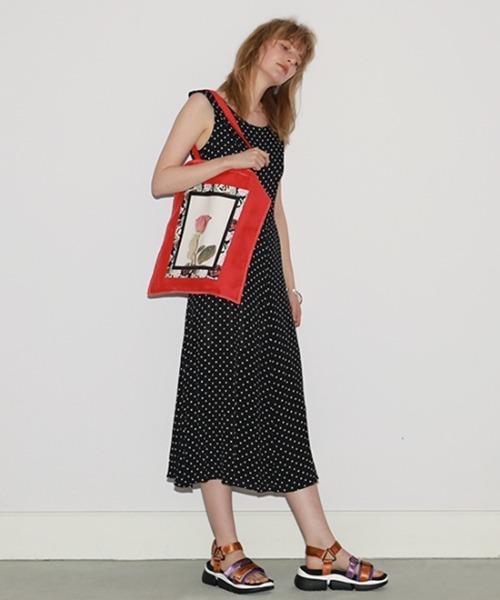 Casselini(キャセリーニ)の「【直営店限定】Casselini(キャセリーニ)ロックトートバッグⅢ(トートバッグ・レディース・ホワイト/ベージュ/グレー/レッド/オレンジ・FREE)」の11枚目の写真