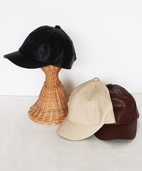 U.Q（ユウキュウ）の「フェイクレザーキャップ（キャップ・レディース・ベージュ/ブラウン/ブラック・FREE）」の5枚目の写真