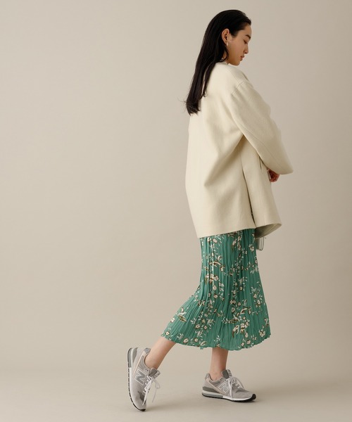 ADAM ET ROPE'(アダムエロペ)の「テーラードジャケットコート(テーラードジャケット・レディース・ベージュ/グレー・38/36)」の18枚目の写真