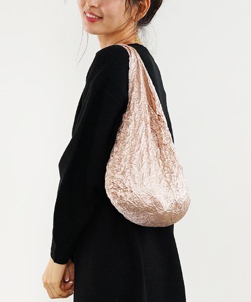 Futier land(フューティアランド)の「絞りエコバッグ(エコバッグ/サブバッグ・レディース・ブラック/ベージュ/グレー/カーキ/ブラック系その他・FREE)」の4枚目の写真