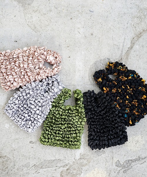 Futier land(フューティアランド)の「絞りエコバッグ(エコバッグ/サブバッグ・レディース・ブラック/ベージュ/グレー/カーキ/ブラック系その他・FREE)」の15枚目の写真