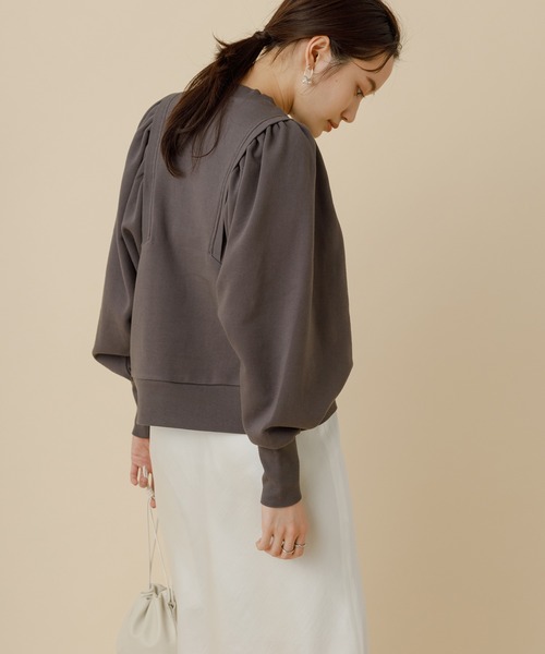 ADAM ET ROPE'（アダムエロペ）の「＜追加＞【WEB限定】ギャザースリーブスウェット（スウェット・レディース・チャコールグレー/ライトグレー/ブルー・FREE）」の18枚目の写真
