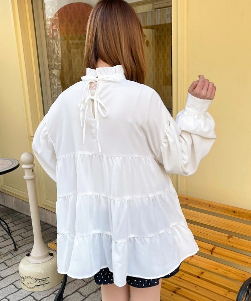 apres jour(アプレジュール)の「バックリボンフリルチュニック【ZOZOTOWN限定アイテム】【1AP】(シャツ/ブラウス・レディース・アイボリー/オフホワイト/ベージュ・フリー/X-LARGE)」の9枚目の写真