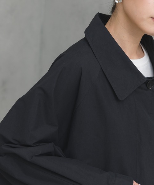 manana suerte(マニャーナスエルテ)の「ビッグシルエットステンカラーコート(ステンカラーコート・レディース・ブラック/カーキ・FREE)」の6枚目の写真