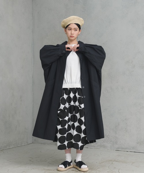 manana suerte(マニャーナスエルテ)の「ビッグシルエットステンカラーコート(ステンカラーコート・レディース・ブラック/カーキ・FREE)」の16枚目の写真