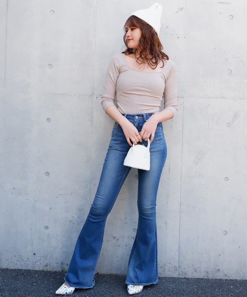 SPIRALGIRL(スパイラルガール)の「バックオープンリブトップス(Tシャツ/カットソー・レディース・ブラック/ベージュ/オフホワイト・FREE)」の17枚目の写真