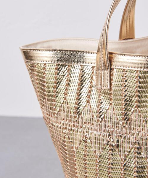 UNITED ARROWS（ユナイテッドアローズ）の「UWCC MTLC ラウンド トートバッグ †◆（トートバッグ・レディース・ゴールド/シルバー・FREE）」の6枚目の写真