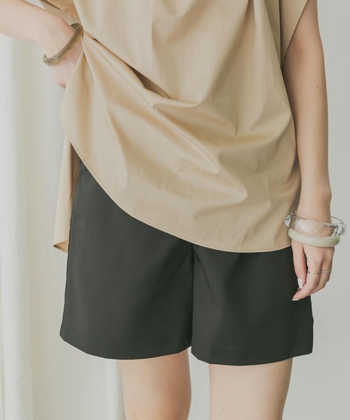KBF+(ケービーエフプラス)の「KBF+ タックショートパンツ(その他パンツ・レディース・ブラック/ベージュ・ONE)」の8枚目の写真