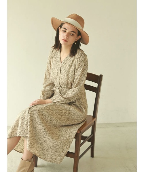 セール Tiny Flower Button ワンピース ワンピース Acym アシーム のファッション通販 Zozotown