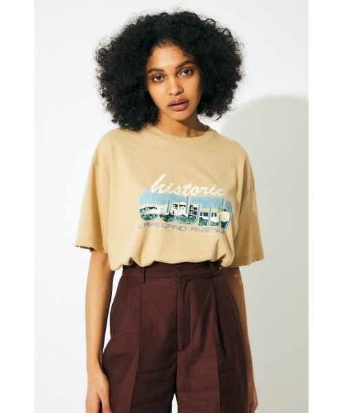 MOUSSY（マウジー）の「HISTORIC AVENUE Tシャツ（Tシャツ/カットソー・レディース・アイボリー/ライトブルー/ライトベージュ/ブラック・FREE）」の9枚目の写真