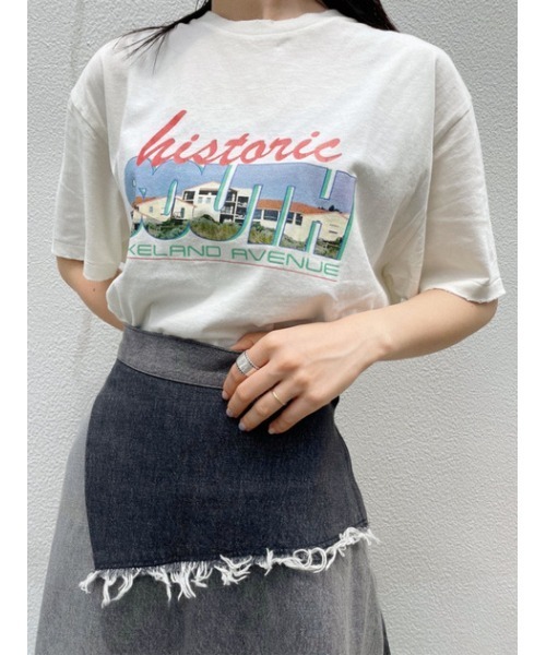MOUSSY（マウジー）の「HISTORIC AVENUE Tシャツ（Tシャツ/カットソー・レディース・アイボリー/ライトブルー/ライトベージュ/ブラック・FREE）」の19枚目の写真