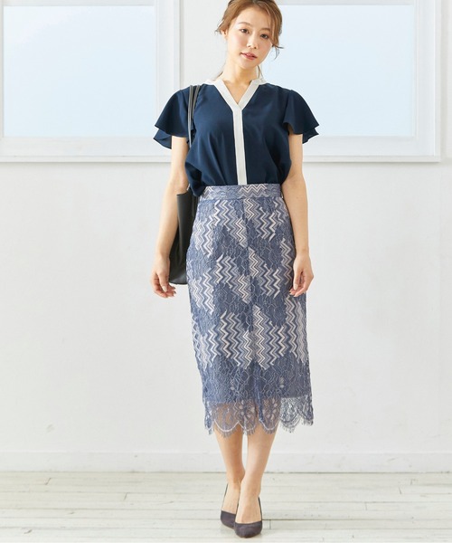 12Twelve Agenda(トゥエルブ アジェンダ)の「配色フレアスリーブキーネックブラウス(シャツ/ブラウス・レディース・オフホワイト/ベージュ/ネイビー・M)」の22枚目の写真