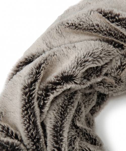 coen（コーエン）の「フェイクファースヌード（ストール/ショール・レディース・ホワイト/ブラック/その他1・フリー）」の4枚目の写真