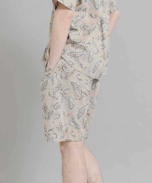 URBAN RESEARCH DOORS(アーバンリサーチドアーズ)の「White Label ペイズリー イージーショーツ(その他パンツ・メンズ・ベージュ系その他・MEDIUM/LARGE)」の4枚目の写真