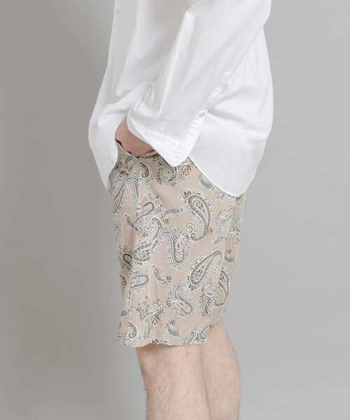 URBAN RESEARCH DOORS(アーバンリサーチドアーズ)の「White Label ペイズリー イージーショーツ(その他パンツ・メンズ・ベージュ系その他・MEDIUM/LARGE)」の9枚目の写真