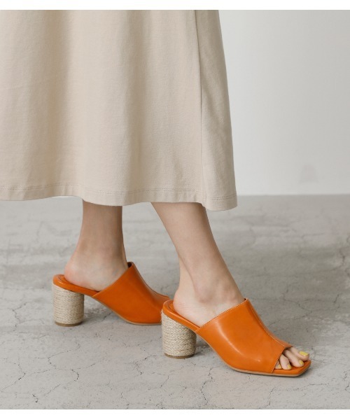 AZUL by moussy（アズールバイマウジー）の「JUTE ROUND HEEL SANDALS（サンダル・レディース・ブラック/オレンジ/アイボリー・LARGE/SMALL/MEDIUM）」の9枚目の写真