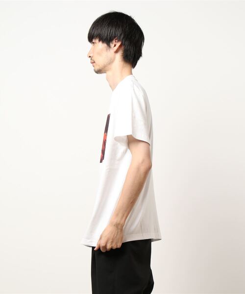 MEN'S BIGI（メンズビギ）の「[KENJI KUBO × MENS BIGI] <The Stone Roses/ザ・ストーン・ローゼズ>フォトT＃02（Tシャツ/カットソー・メンズ・ブラック/ホワイト・01/02/03）」の3枚目の写真