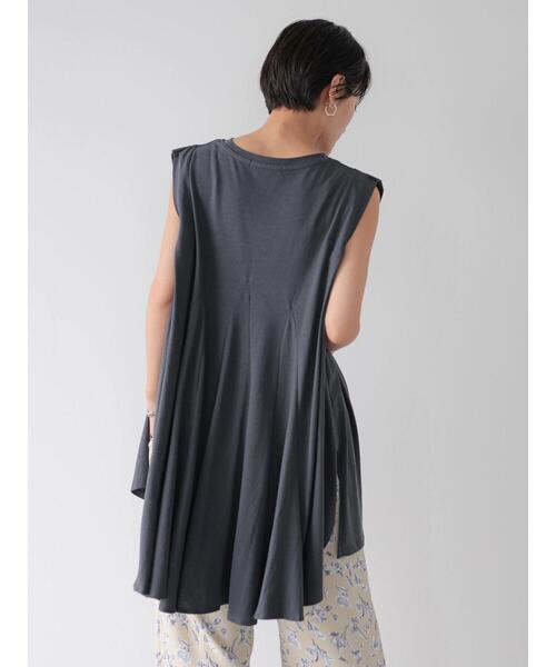 AMERICAN HOLIC(アメリカンホリック)の「フレアカットフレンチスリーブチュニック(Tシャツ/カットソー・レディース・チャコールグレー/ライトイエロー/オフホワイト/サックスブルー/ブルー・L/M)」の12枚目の写真