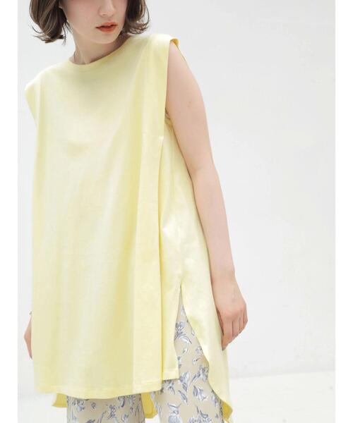 AMERICAN HOLIC(アメリカンホリック)の「フレアカットフレンチスリーブチュニック(Tシャツ/カットソー・レディース・チャコールグレー/ライトイエロー/オフホワイト/サックスブルー/ブルー・L/M)」の21枚目の写真