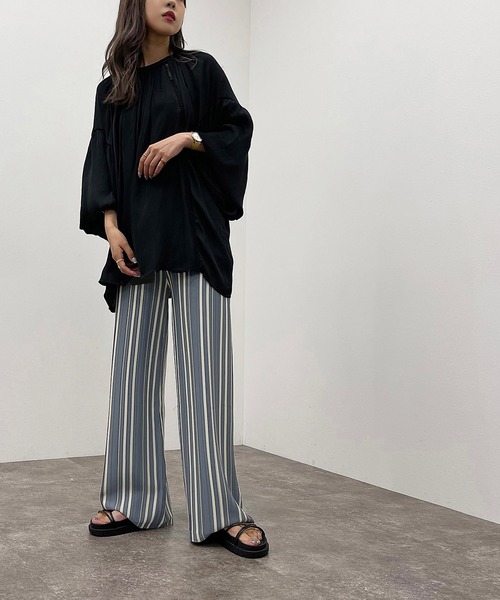 apres jour mignon（アプレジュールミニョン）の「マルチストライプニットパンツ【ZOZOTOWN限定アイテム】（その他パンツ・レディース・ブラック系その他/グリーン系その他3/アイボリー/ブルー系その他・SMALL/X-LARGE/MEDIUM）」の11枚目の写真