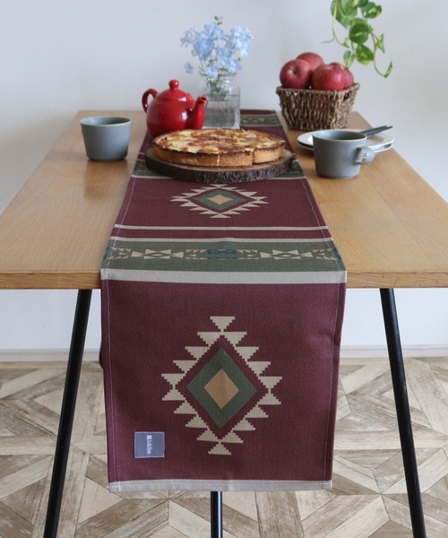 ネイティブ キリム柄 リネンテーブルランナー（ランチョンマット