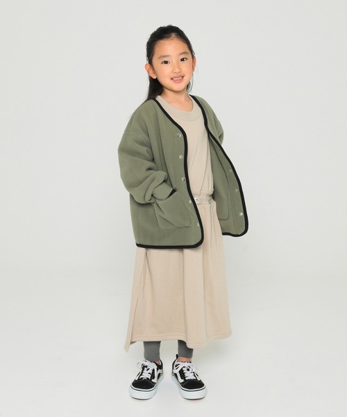 undeny.（アンディニ－）の「undeny./アンデニー フリースノーカラージャケット（ノーカラージャケット・キッズ・ベージュ/ブラック/カーキ・XL/M/L/S）」の11枚目の写真