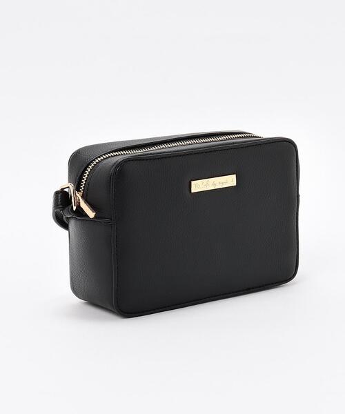 To b. by agnes b.(トゥービーバイアニエスベー)の「WQ85 SAC ポシェット(ショルダーバッグ・レディース・ブラック・UNI)」の2枚目の写真