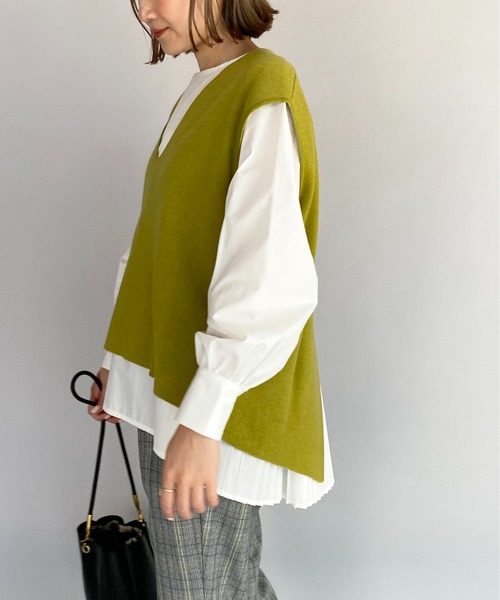 PICCIN（ピッチン）の「ニットベスト付き後ろプリーツブラウス（シャツ/ブラウス・レディース・ブラック/ベージュ/黄緑系・M）」の9枚目の写真